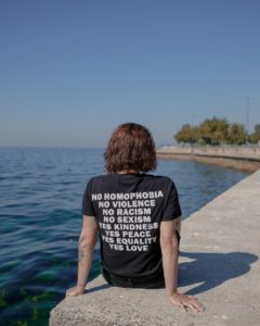 hur får man bort brun utan sol på händerna